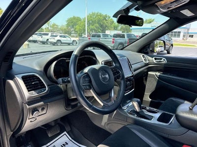 2021 Jeep Grand Cherokee Laredo X 4x4