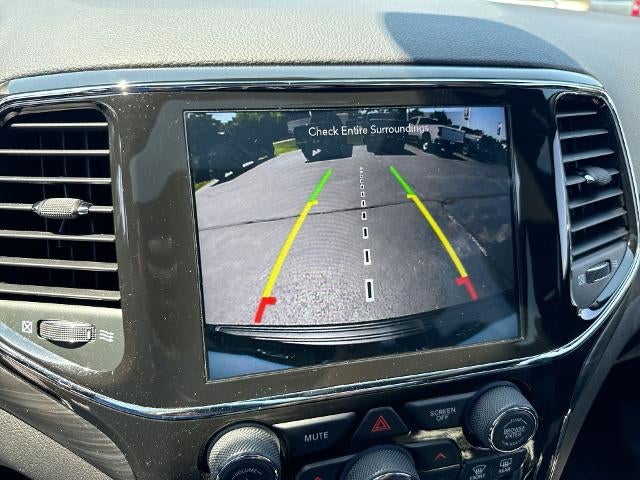 2021 Jeep Grand Cherokee Laredo X 4x4