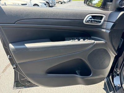 2021 Jeep Grand Cherokee Laredo X 4x4