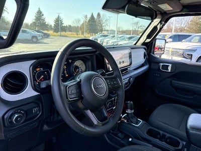 2024 Jeep Wrangler 4-Door Willys 4x4