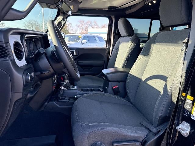 2024 Jeep Wrangler 4-Door Willys 4x4