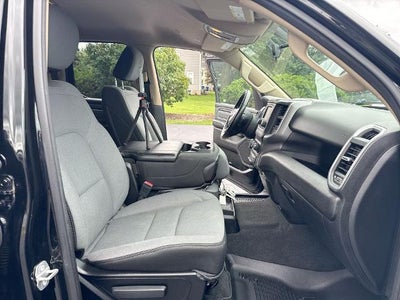 2019 RAM 1500 Big Horn/Lone Star Quad Cab 4x4 6'4" Box