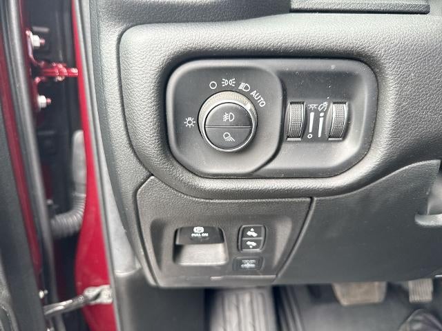 2025 RAM 1500 Big Horn Crew Cab 4x4 5'7" Box