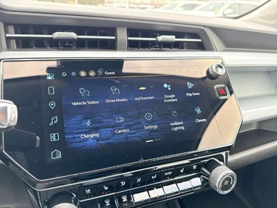 2027 Chevrolet Bolt FWD 4dr RS