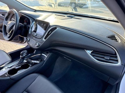 2024 Chevrolet Malibu 2LT