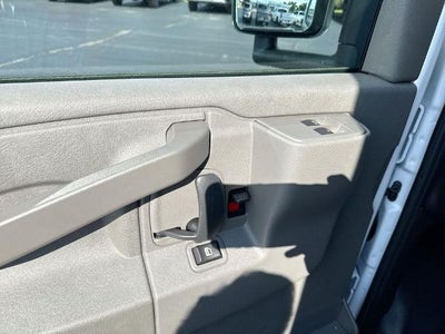 2026 Chevrolet Express Cutaway 3500 3500 Van 139"
