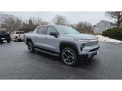 2026 Chevrolet Silverado EV e4WD Crew Cab Max Range LT