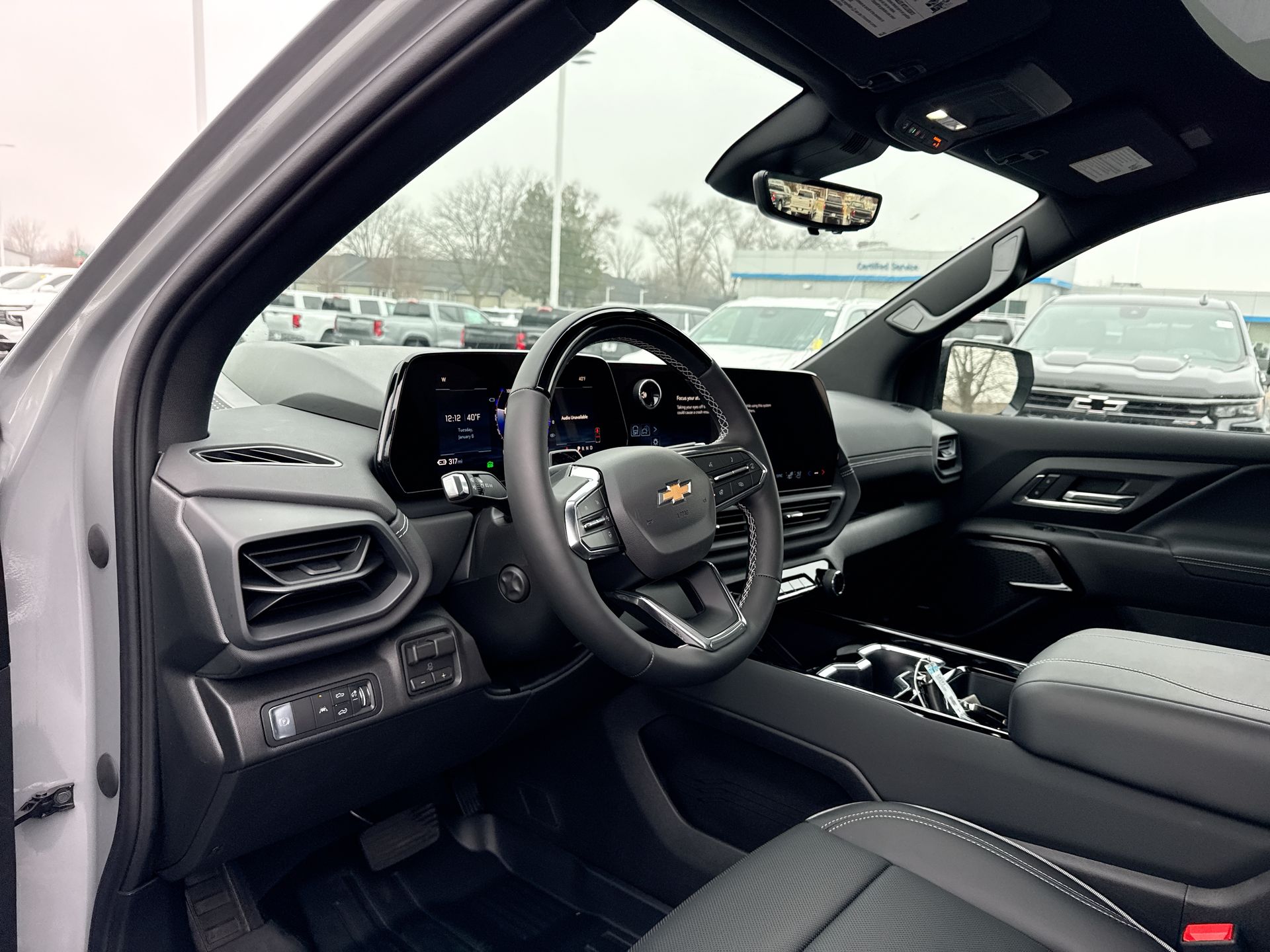 2026 Chevrolet Silverado EV e4WD Crew Cab Max Range LT