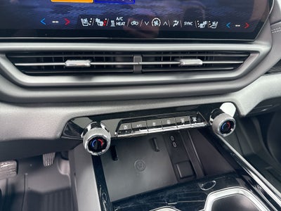 2026 Chevrolet Silverado EV e4WD Crew Cab Max Range LT