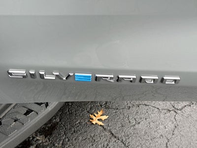 2026 Chevrolet Silverado EV e4WD Crew Cab Max Range LT