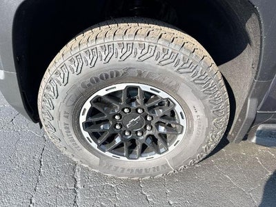 2026 Chevrolet Silverado EV e4WD Crew Cab Extended Range Trail Boss