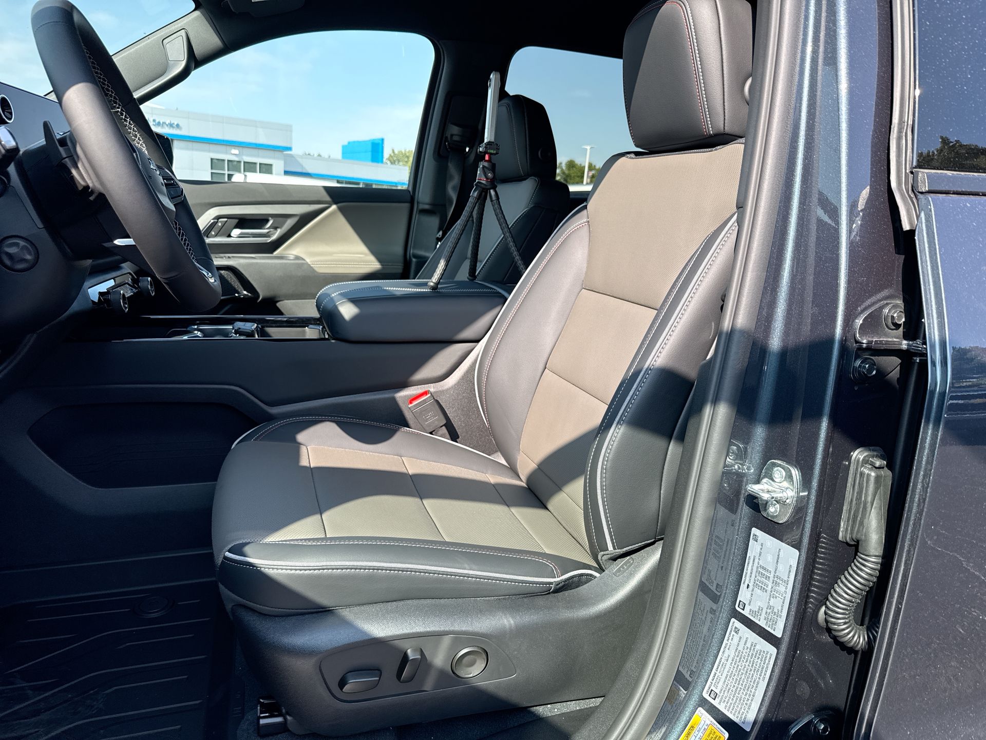 2026 Chevrolet Silverado EV e4WD Crew Cab Extended Range Trail Boss