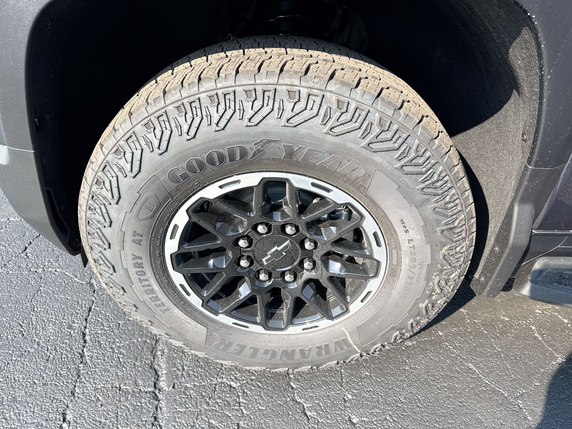 2026 Chevrolet Silverado EV e4WD Crew Cab Extended Range Trail Boss