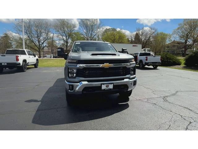 2026 Chevrolet Silverado 2500 HD Crew Cab Standard Box 4-Wheel Drive LT