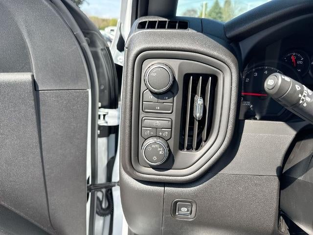 2026 Chevrolet Silverado 3500 HD Crew Cab Long Box 4-Wheel Drive Work Truck