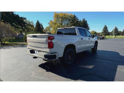 2026 Chevrolet Silverado 1500 Crew Cab Short Box 4-Wheel Drive Custom