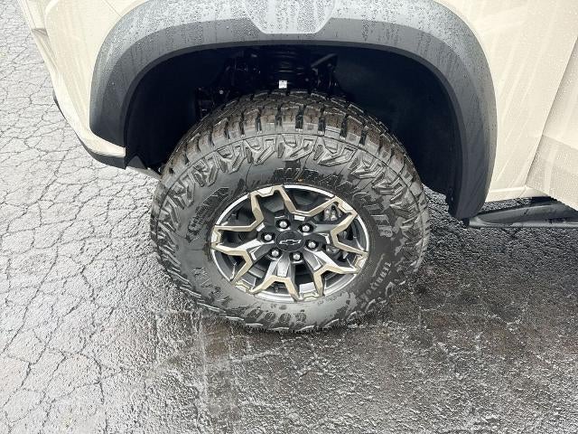 2026 Chevrolet Colorado Crew Cab Short Box 4-Wheel Drive ZR2