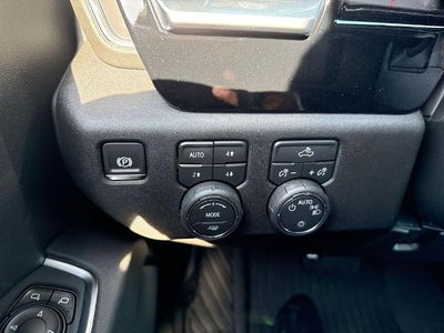 2026 Chevrolet Silverado 1500 Double Cab Standard Box 4-Wheel Drive LT 1LT