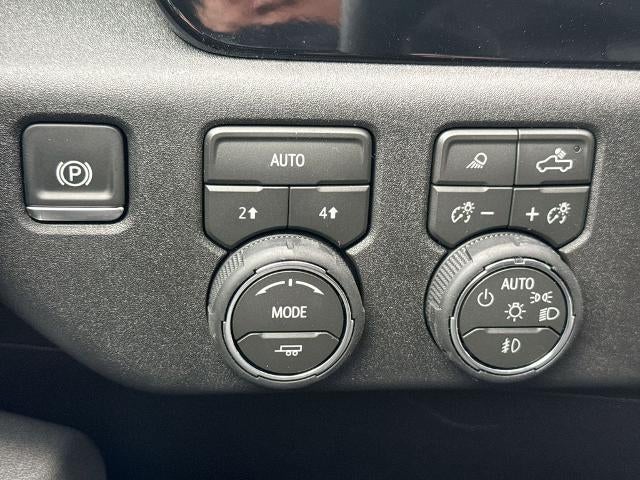 2026 Chevrolet Silverado 1500 Crew Cab Short Box 4-Wheel Drive RST