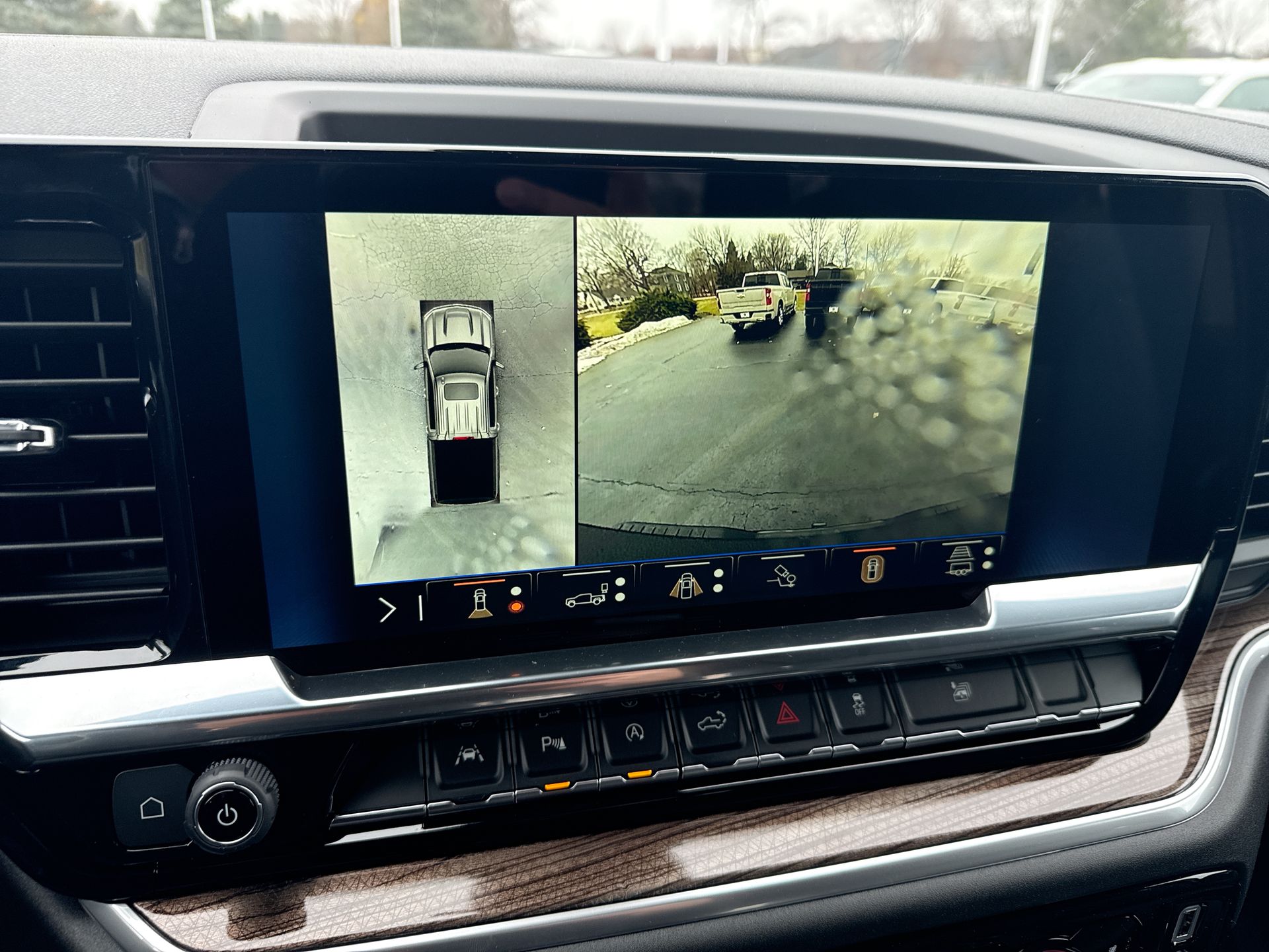 2026 Chevrolet Silverado 1500 Crew Cab Short Box 4-Wheel Drive RST