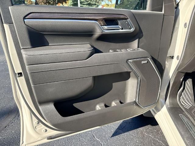 2026 Chevrolet Silverado 1500 Crew Cab Short Box 4-Wheel Drive RST