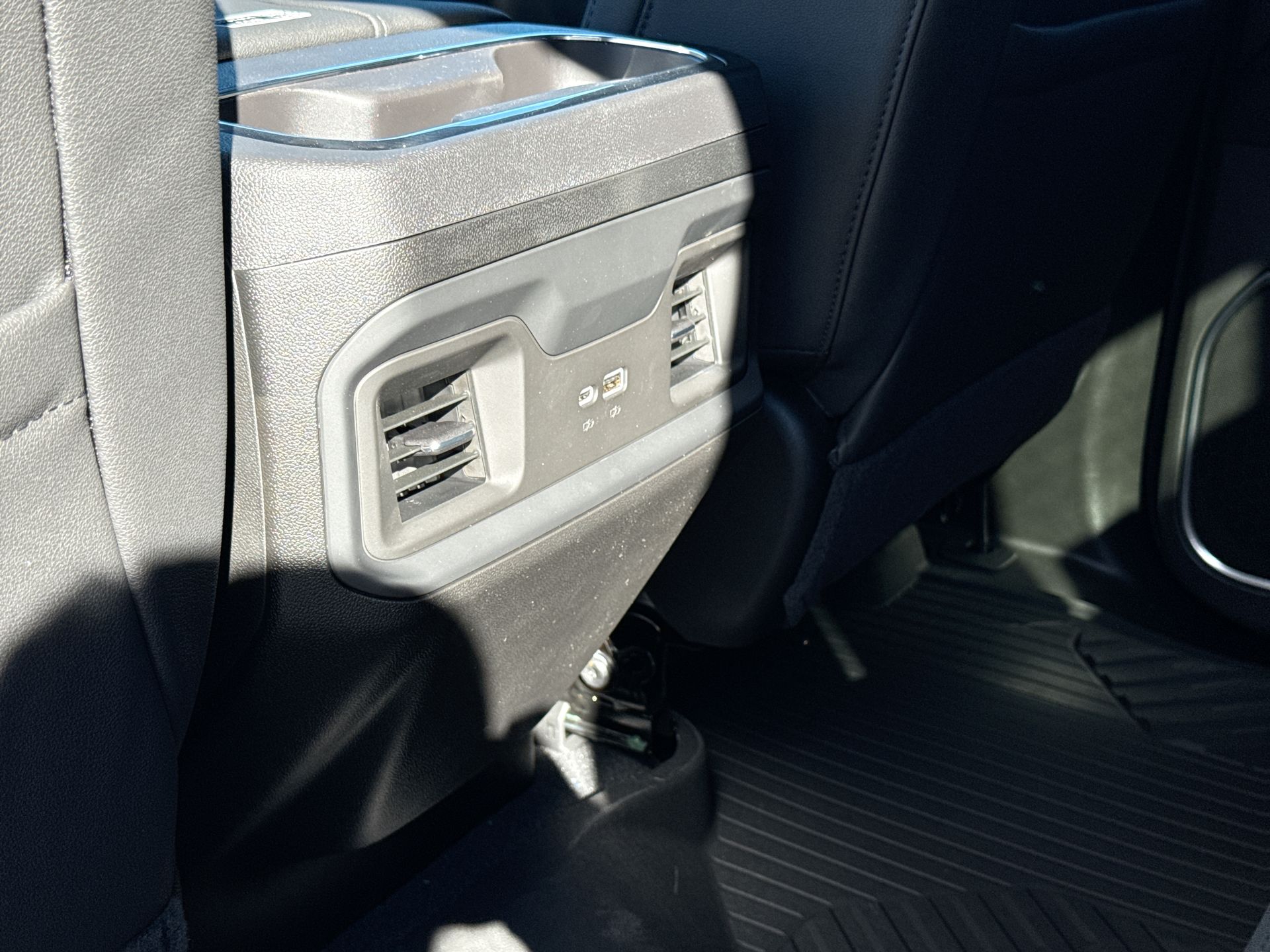 2026 Chevrolet Silverado 1500 Crew Cab Short Box 4-Wheel Drive RST