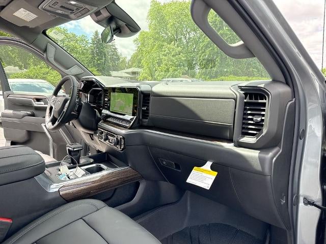 2026 Chevrolet Silverado 1500 Crew Cab Short Box 4-Wheel Drive RST