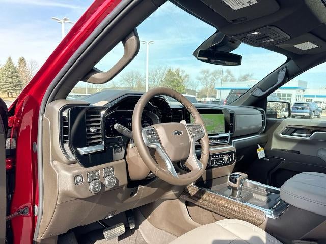 2026 Chevrolet Silverado 1500 Crew Cab Short Box 4-Wheel Drive RST