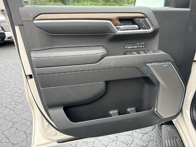 2026 Chevrolet Silverado 1500 Crew Cab Short Box 4-Wheel Drive High Country