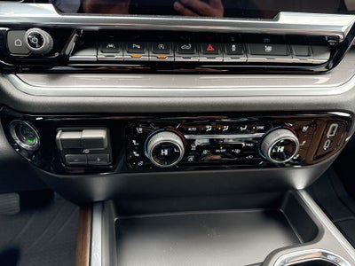 2026 Chevrolet Silverado 1500 Crew Cab Short Box 4-Wheel Drive High Country