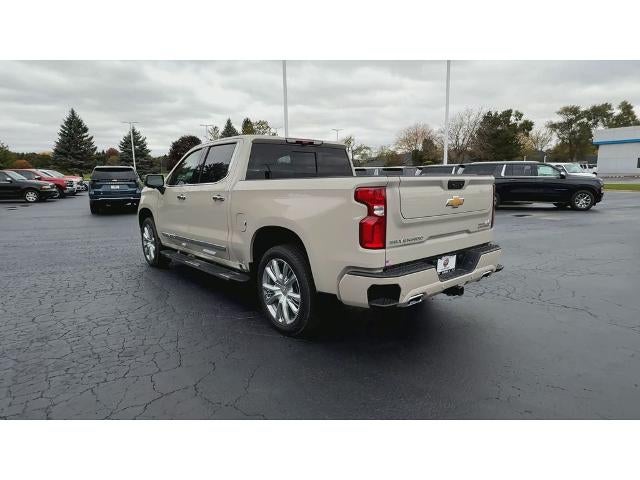 2026 Chevrolet Silverado 1500 Crew Cab Short Box 4-Wheel Drive High Country