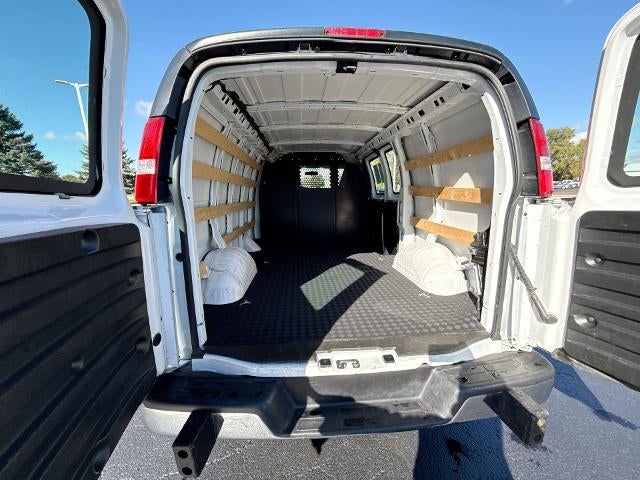 2023 Chevrolet Express Cargo 2500 Base