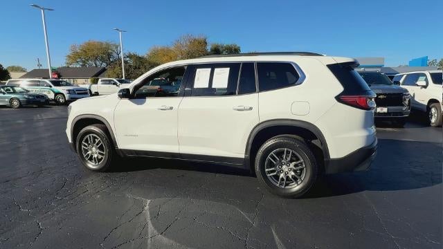 2025 GMC Acadia Elevation
