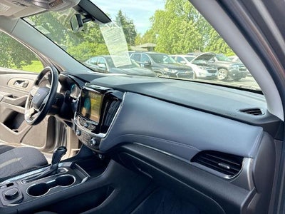 2018 Chevrolet Traverse LT Cloth