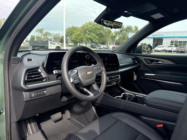 2027 Chevrolet Traverse LT w/2LT