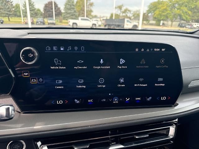2027 Chevrolet Traverse LT w/2LT