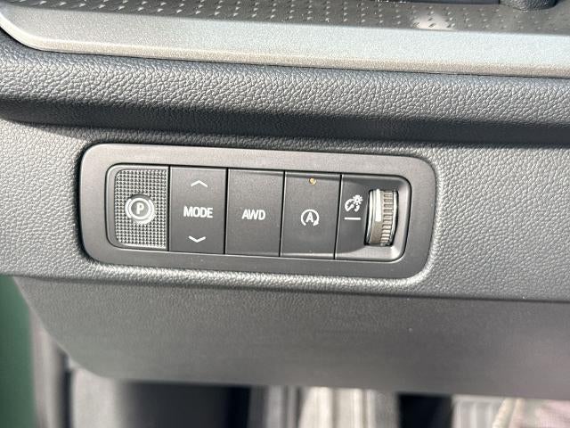 2027 Chevrolet Traverse LT w/2LT