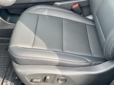 2027 Chevrolet Traverse LT w/2LT