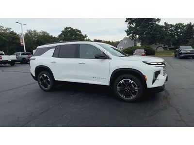 2027 Chevrolet Traverse LT w/2LT