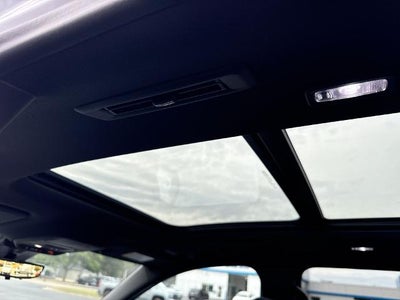 2027 Chevrolet Traverse LT w/2LT