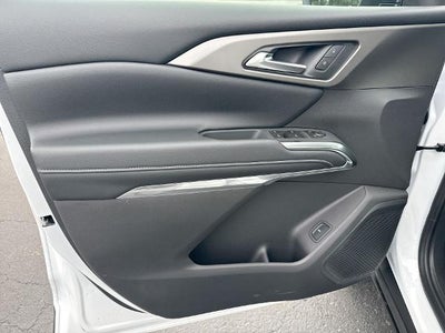 2027 Chevrolet Traverse LT w/2LT