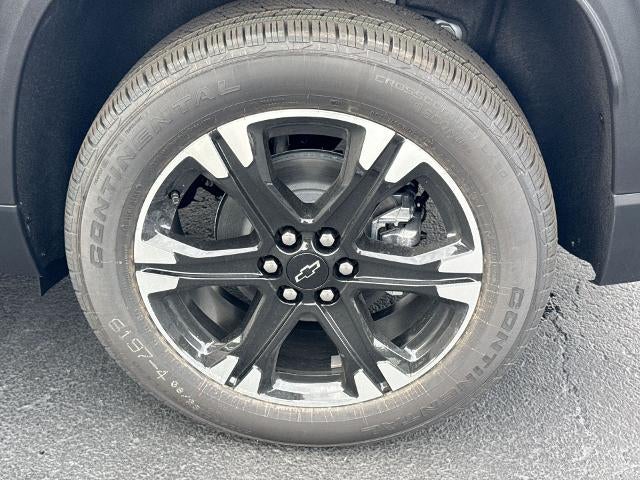 2027 Chevrolet Traverse LT w/2LT