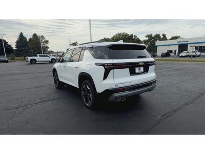 2027 Chevrolet Traverse LT w/2LT