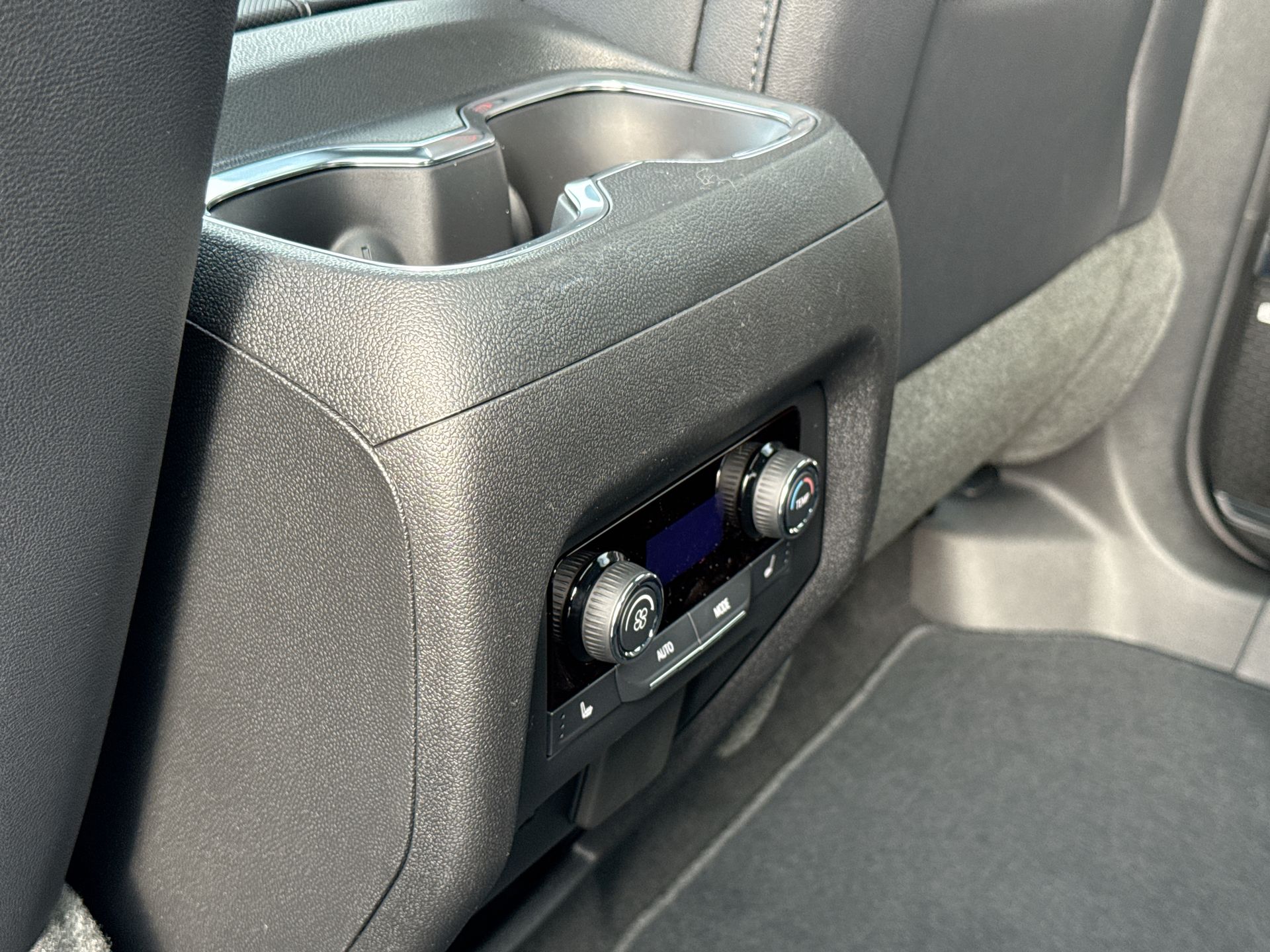 2026 Chevrolet Traverse RS w/2RS