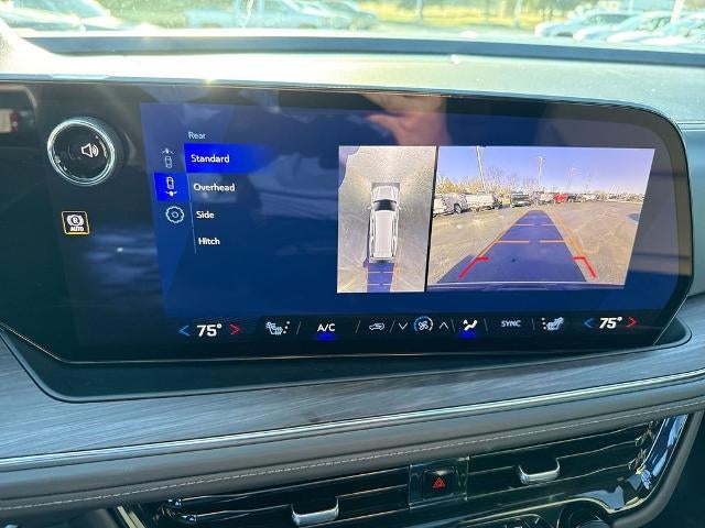 2026 Chevrolet Suburban 4WD Z71