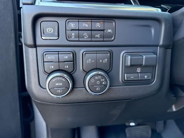 2026 Chevrolet Suburban 4WD Z71