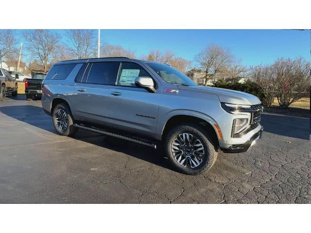 2026 Chevrolet Suburban 4WD Z71