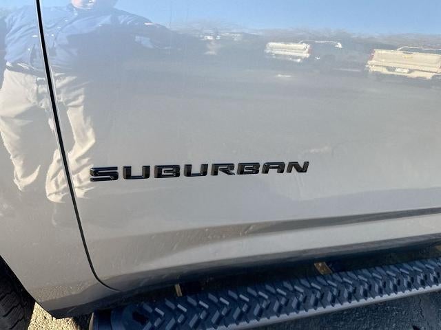 2026 Chevrolet Suburban 4WD Z71