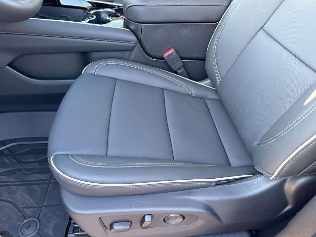 2026 Chevrolet Tahoe 4WD Premier