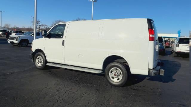 2023 GMC Savana Cargo 2500 Base